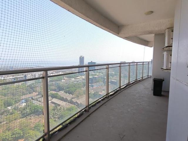 3 BHK Apartment in Parel for rent Mumbai. The reference number is 20736114