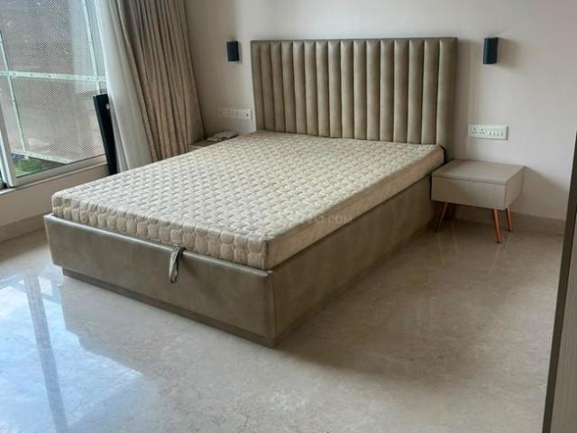 3 BHK Apartment in Parel for rent Mumbai. The reference number is 20784851