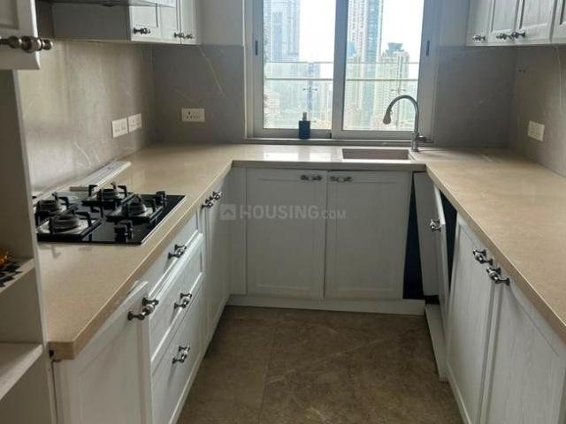 3 BHK Apartment in Parel for rent Mumbai. The reference number is 20784895