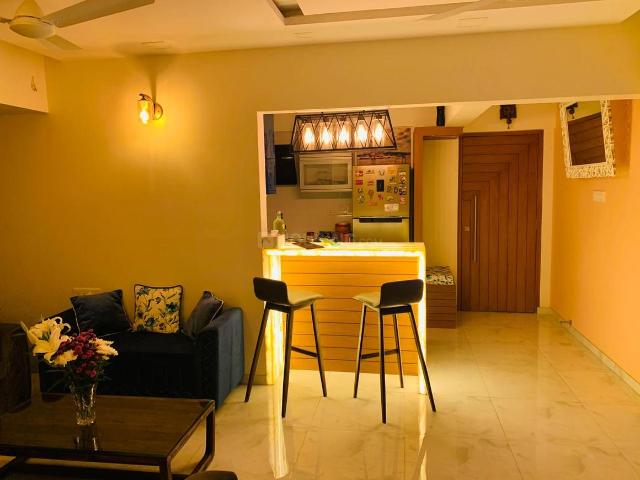 3 BHK Apartment in Parel for resale Mumbai. The reference number is 15059650