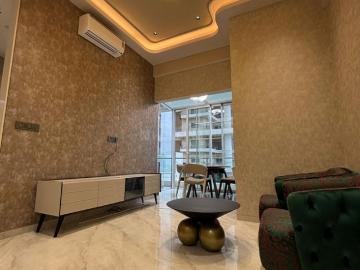 3 BHK Apartment in Parel for resale Mumbai. The reference number is 17188655
