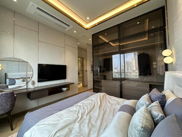 3 BHK Apartment in Parel for resale Mumbai. The reference number is 18061308