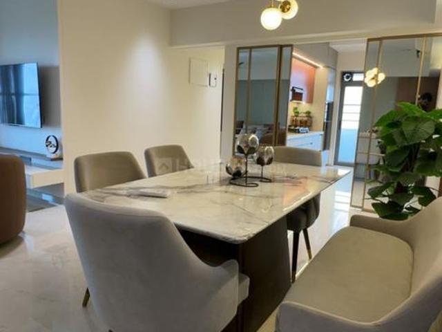 3 BHK Apartment in Parel for resale Mumbai. The reference number is 19432587