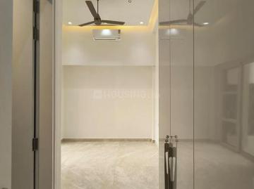 3 BHK Apartment in Parel for resale Mumbai. The reference number is 19306069