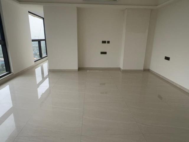 3 BHK Apartment in Parel for resale Mumbai. The reference number is 20802951