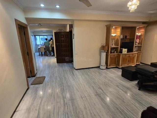 3 BHK Apartment in Park Street Area for rent Kolkata. The reference number is 21045392