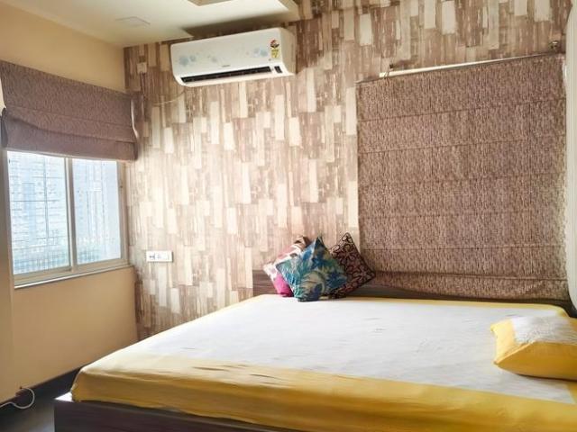 3 BHK Apartment in Park Street Area for rent Kolkata. The reference number is 21288160