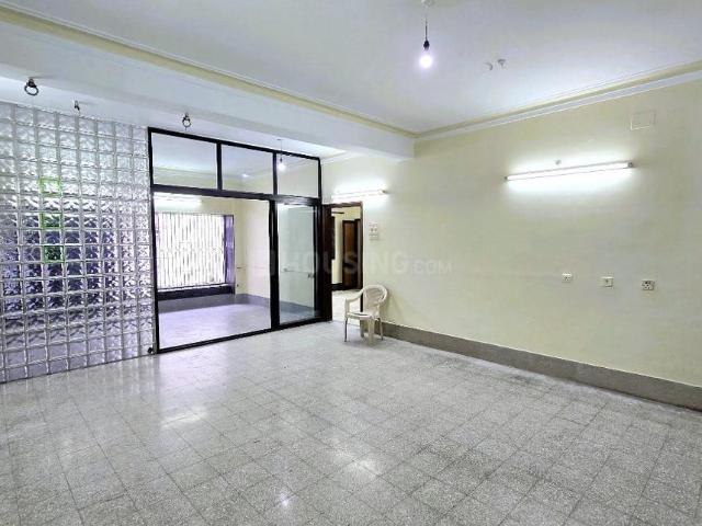 3 BHK Apartment in Park Street Area for resale Kolkata. The reference number is 19723869