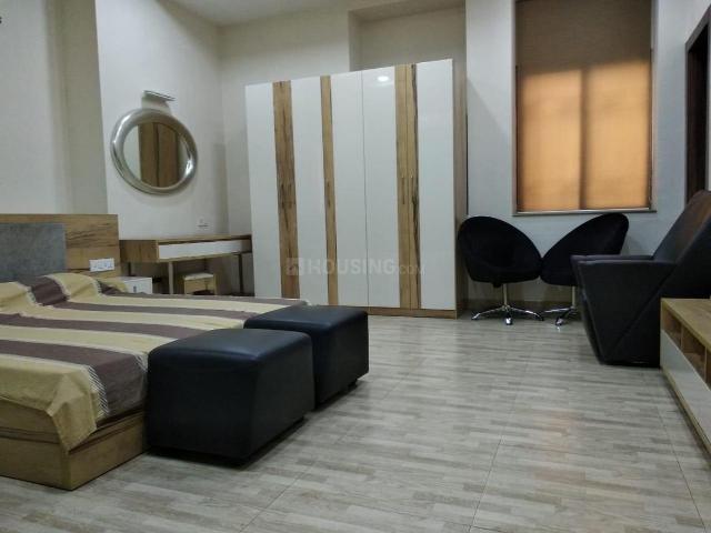 3 BHK Apartment in Park Street Area for resale Kolkata. The reference number is 20908825