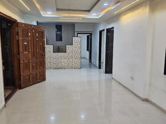 3 BHK Apartment in Parijat Nagar for rent Nashik. The reference number is 20055575