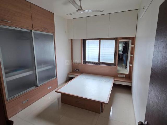 3 BHK Apartment in Parijat Nagar for rent Nashik. The reference number is 21077564