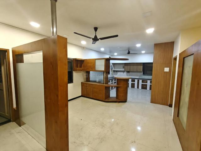 3 BHK Apartment in Parijat Nagar for rent Nashik. The reference number is 21353660