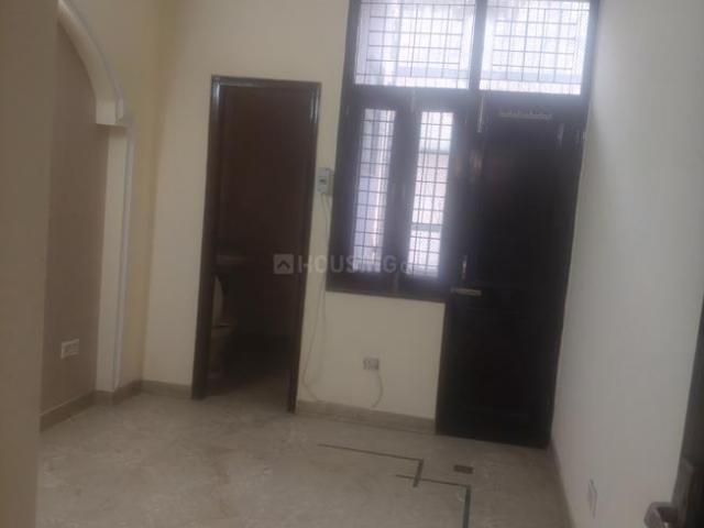 3 BHK Apartment in Paschim Vihar for rent New Delhi. The reference number is 20125620