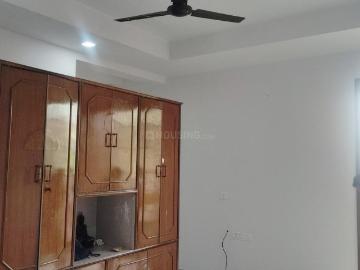 3 BHK Apartment in Paschim Vihar for rent New Delhi. The reference number is 20186795