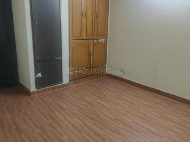 3 BHK Apartment in Paschim Vihar for rent New Delhi. The reference number is 21039112