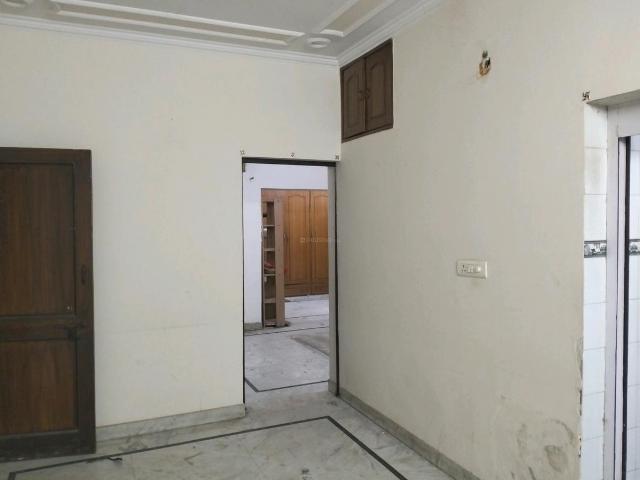 3 BHK Apartment in Paschim Vihar for rent New Delhi. The reference number is 21358362