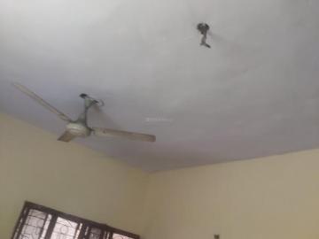3 BHK Apartment in Paschim Vihar for resale New Delhi. The reference number is 9355706