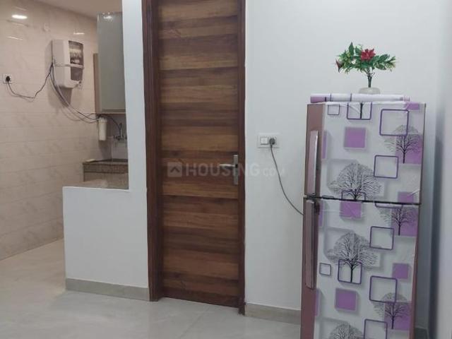 3 BHK Apartment in Paschim Vihar for resale New Delhi. The reference number is 19535231
