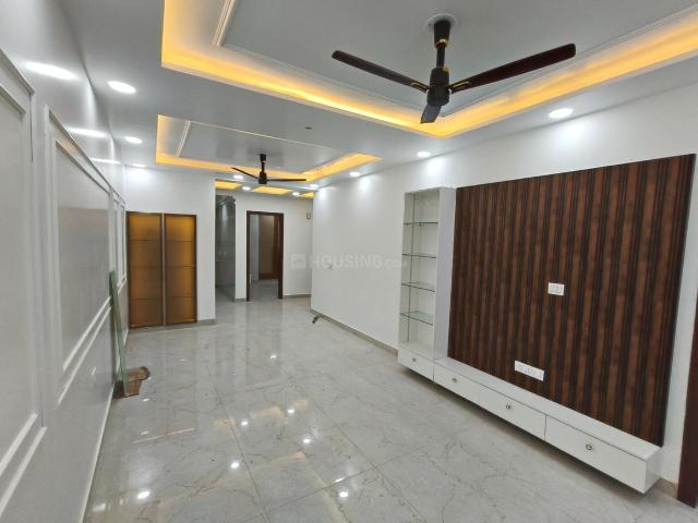 3 BHK Apartment in Paschim Vihar for resale New Delhi. The reference number is 19631765