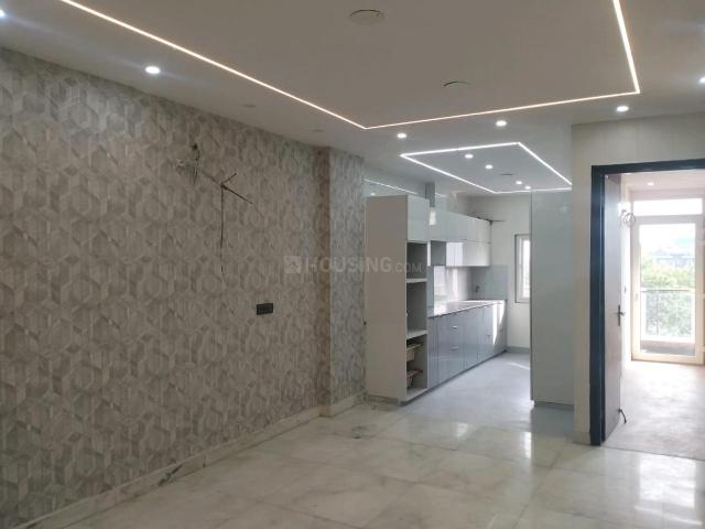 3 BHK Apartment in Paschim Vihar for resale New Delhi. The reference number is 19946194
