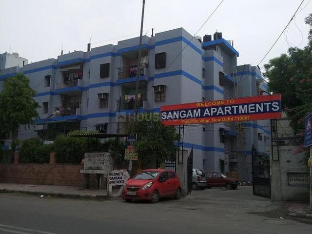 3 BHK Apartment in Paschim Vihar for resale New Delhi. The reference number is 19946116