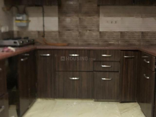 3 BHK Apartment in Paschim Vihar for resale New Delhi. The reference number is 20035331