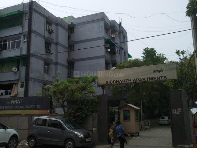 3 BHK Apartment in Paschim Vihar for resale New Delhi. The reference number is 21374033