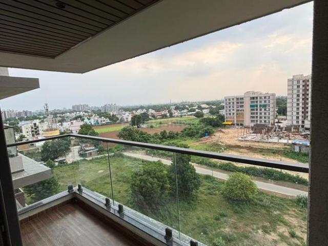 3 BHK Apartment in PDPU Road for rent Gandhinagar. The reference number is 21091704