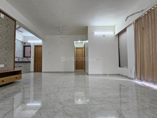 3 BHK Apartment in PDPU Road for rent Gandhinagar. The reference number is 21347505