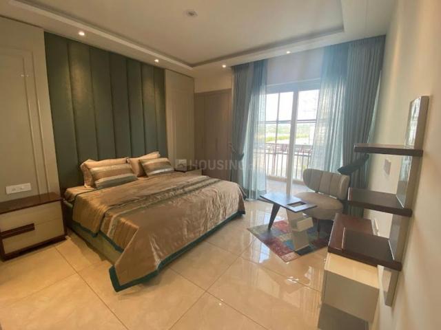 3 BHK Apartment in Peer Muchalla for resale Zirakpur. The reference number is 20652297