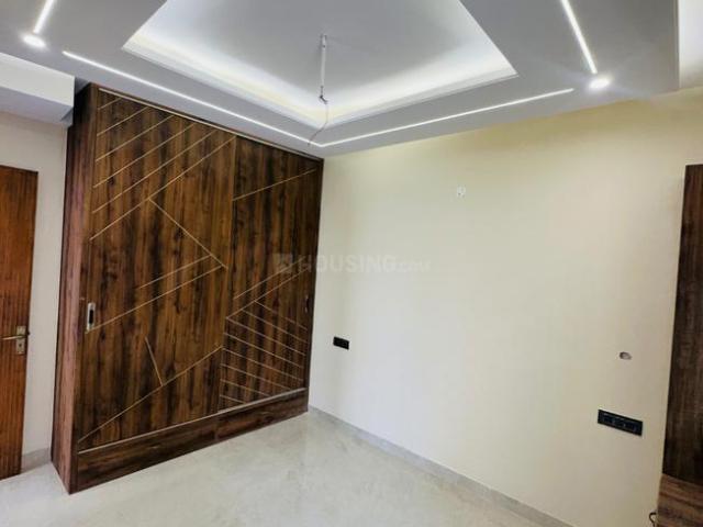 3 BHK Apartment in Peer Muchalla for resale Zirakpur. The reference number is 21251405
