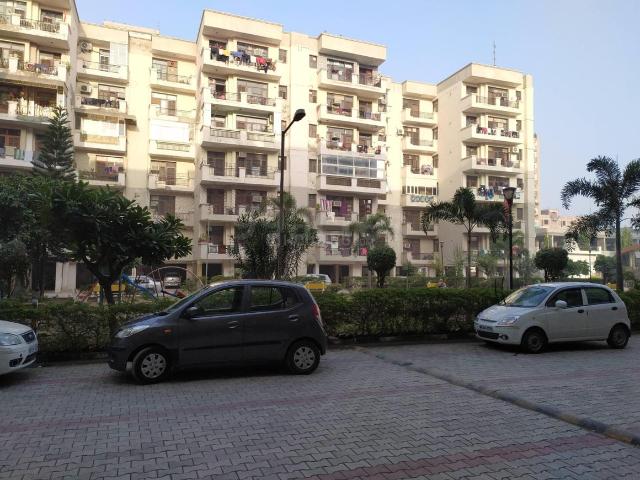 3 BHK Apartment in Peer Muchalla for resale Zirakpur. The reference number is 21279048