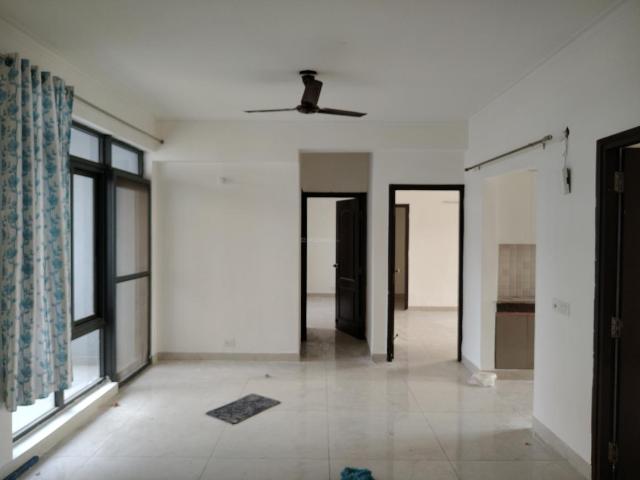 3 BHK Apartment in Phi II for rent Greater Noida. The reference number is 18690787