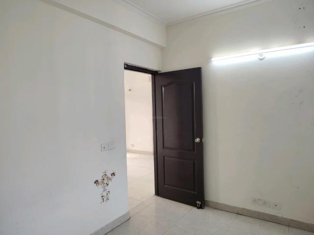 3 BHK Apartment in Phi II for rent Greater Noida. The reference number is 19268287