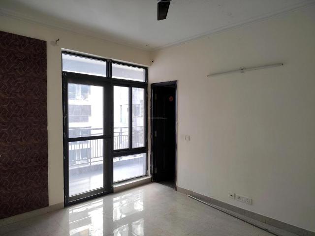3 BHK Apartment in Phi II for rent Greater Noida. The reference number is 19319805