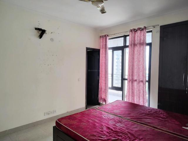 3 BHK Apartment in Phi II for rent Greater Noida. The reference number is 20400359