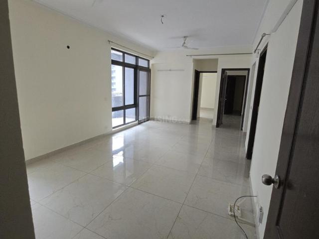 3 BHK Apartment in Phi II for rent Greater Noida. The reference number is 20496592