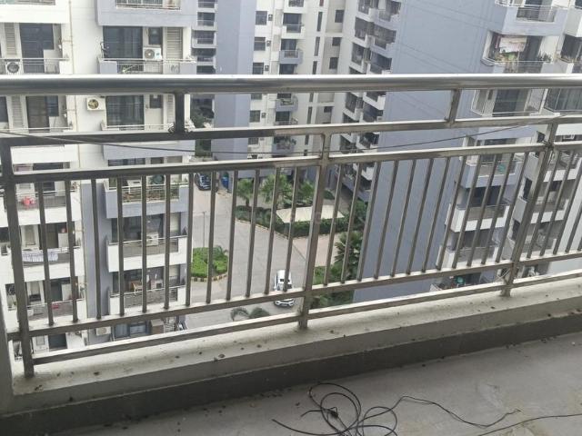 3 BHK Apartment in Phi II for rent Greater Noida. The reference number is 20725711