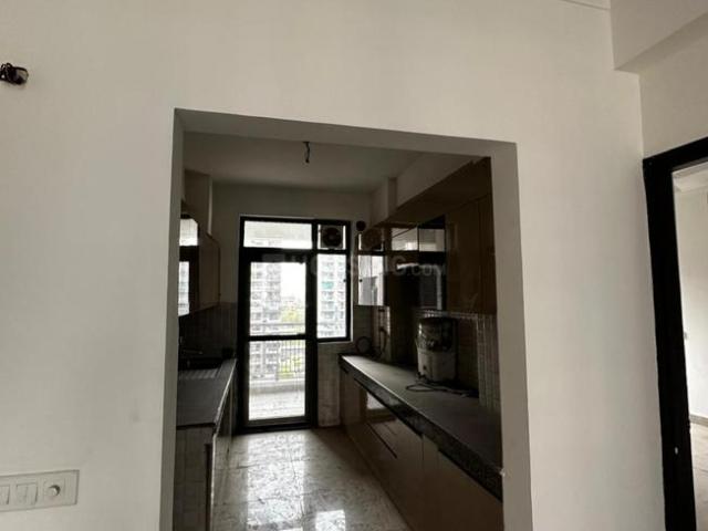 3 BHK Apartment in Phi II for rent Greater Noida. The reference number is 20309783