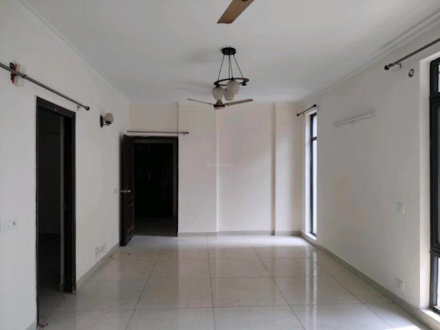 3 BHK Apartment in Phi II for rent Greater Noida. The reference number is 21225505