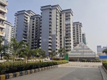 3 BHK Apartment in Phi II for resale Greater Noida. The reference number is 19353323