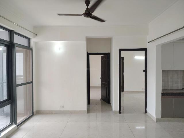 3 BHK Apartment in Phi II for resale Greater Noida. The reference number is 19839280