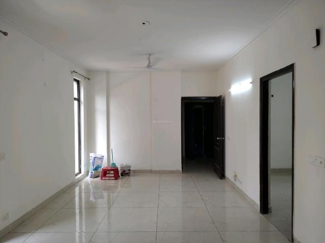 3 BHK Apartment in Phi II for resale Greater Noida. The reference number is 21115619