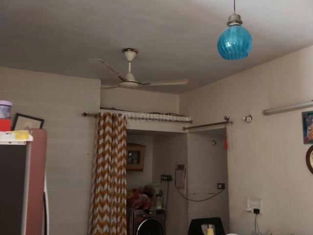 3 BHK Apartment in Pitampura for rent New Delhi. The reference number is 19060666