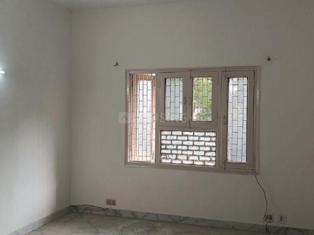 3 BHK Apartment in Pitampura for rent New Delhi. The reference number is 20417143