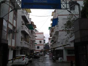 3 BHK Apartment in Pitampura for resale New Delhi. The reference number is 20330421
