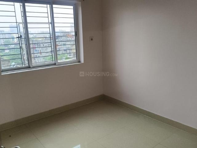3 BHK Apartment in Picnic Garden for rent Kolkata. The reference number is 20545337