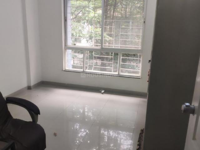3 BHK Apartment in Pimple Saudagar for rent Pune. The reference number is 21000407