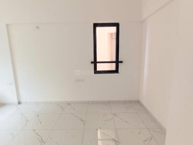 3 BHK Apartment in Pimpri for rent Pune. The reference number is 21107360