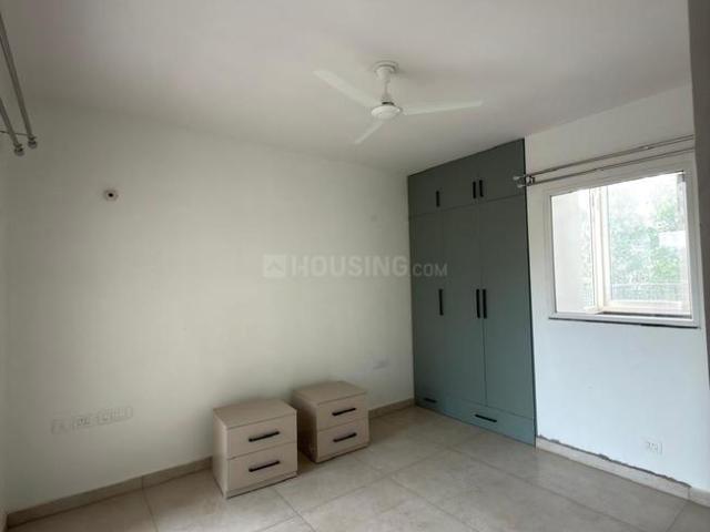 3 BHK Apartment in PR7 Airport Road for rent Zirakpur. The reference number is 20827477